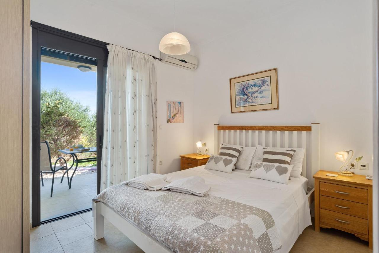 Almyrida Bay View House By Apokoronas-villas * Almyrida (Crete)